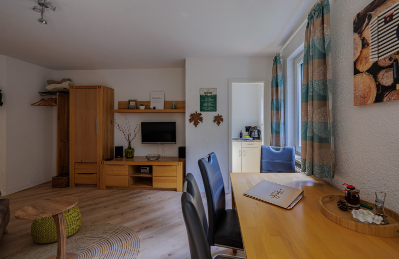 Ferienwohnung s´Bächle mit Balkon - Mein SWH