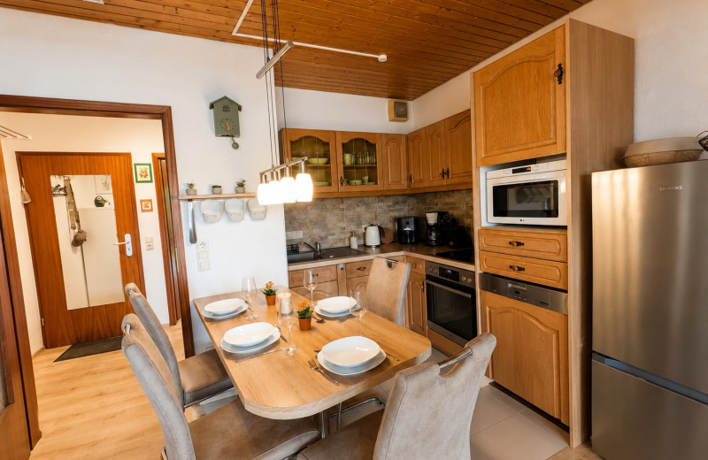  Ferienwohnung Waldblick mit Balkon und Dachterrasse mit traumhaftem Südblick - Mein SWH