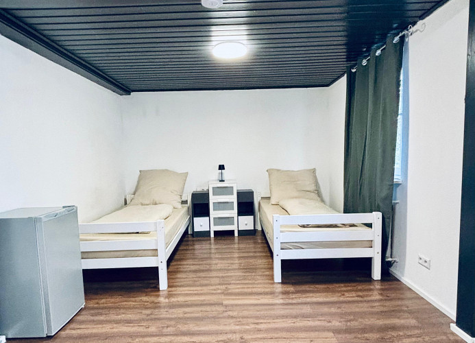 Doppelzimmer 3 „Balance“ - Suhitha´s Gästehaus Villingen-Schwenningen