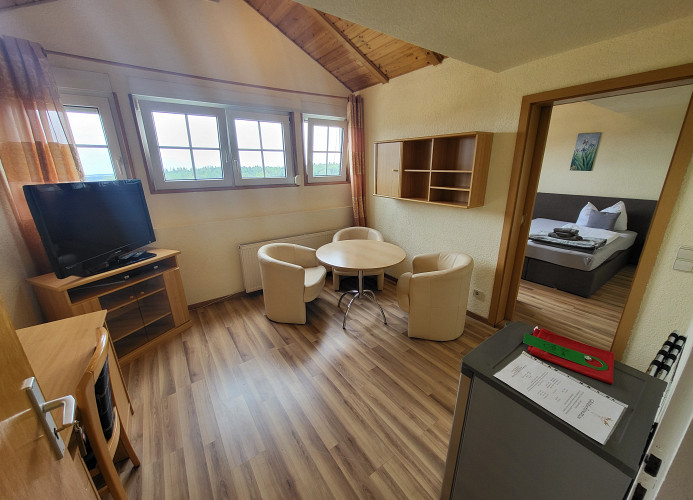 Zi20 Doppelzimmer Schönblick mit seperaten Wohnbereich
