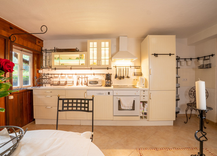 Schwarzwaldhaus Wolftal – Historisches Jagdanwesen, Park und Wildbach im Schwarzwald