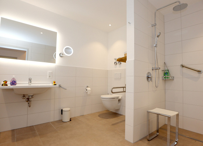 Ferienwohnung Schönwaldblick - 2 große Balkone mit traumhafter Sicht - barrierefrei - Mein SWH
