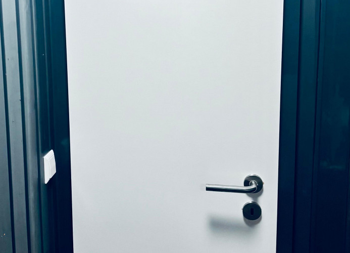 Dreibettzimmer 1 'Home' - Suhitha´s Gästehaus Villingen-Schwenningen