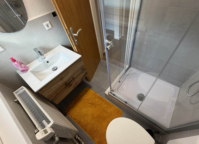 Gästehaus Waldruhe – Großes Ferienhaus für Gruppen & Familien
