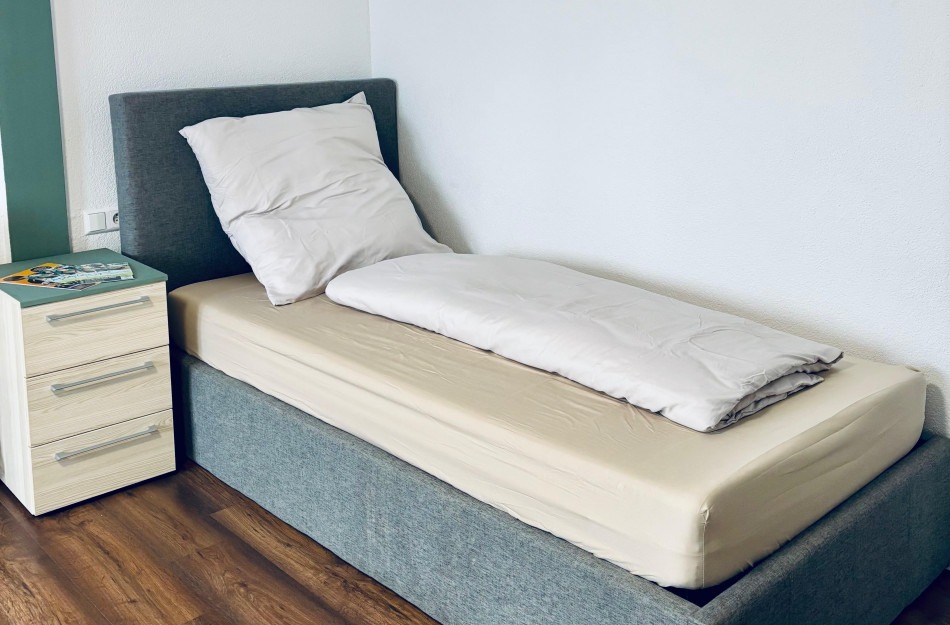 Doppelzimmer 4 „Focus“ - Suhitha´s Gästehaus Villingen-Schwenningen