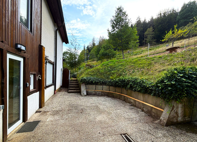 Gästehaus Waldruhe – Großes Ferienhaus für Gruppen & Familien