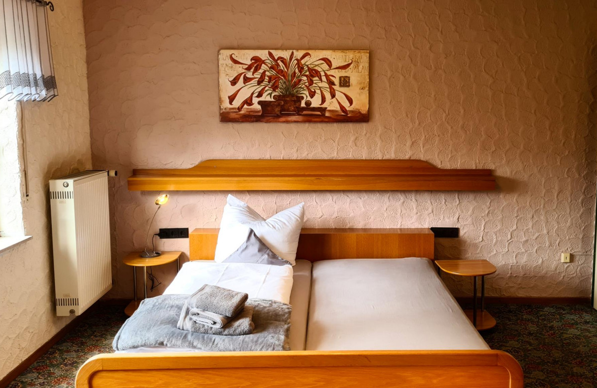 Zi03 Doppelzimmer Schönblick mit Balkon  