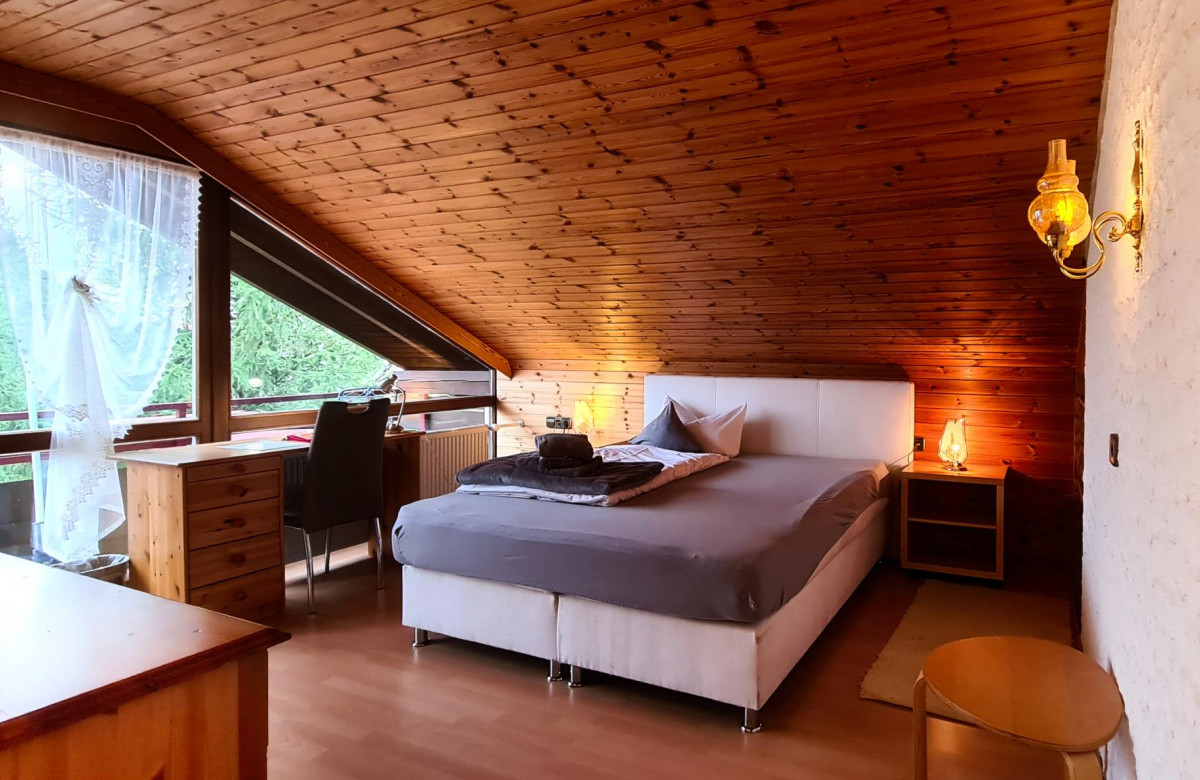 Zi07 Doppelzimmer Schönblick mit Balkon  