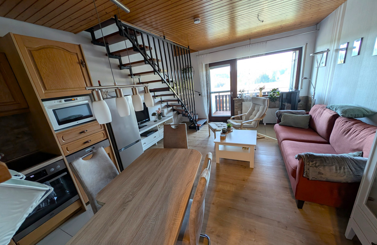  Ferienwohnung 'Waldblick' mit Balkon und Dachterrasse mit traumhaftem Südblick - Mein SWH