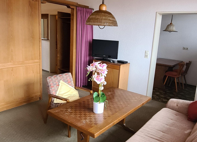 Doppelzimmer Kuckucknest mit schönem Balkon - Pension Hauber 