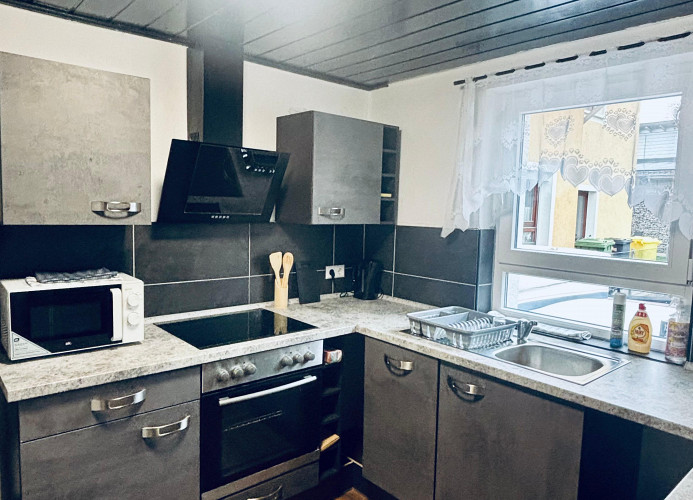 Doppelzimmer 4 „Focus“ - Suhitha´s Gästehaus Villingen-Schwenningen